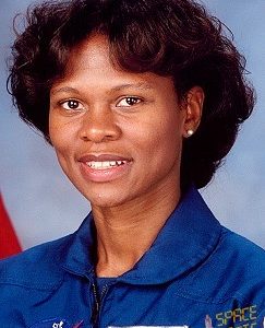 Yvonne Darlene Cagle